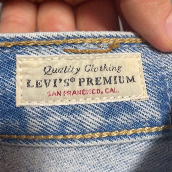 Levi’s NWOT 501 shorts - Picture 4 of 5